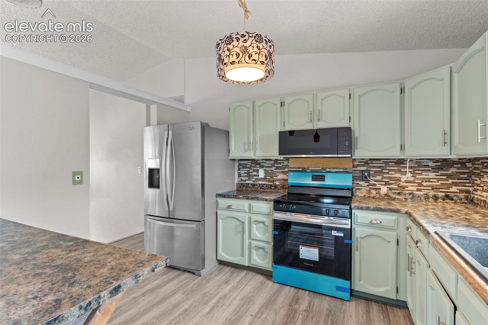 Photo 10 of 3310 Mirage Drive, Colorado Springs