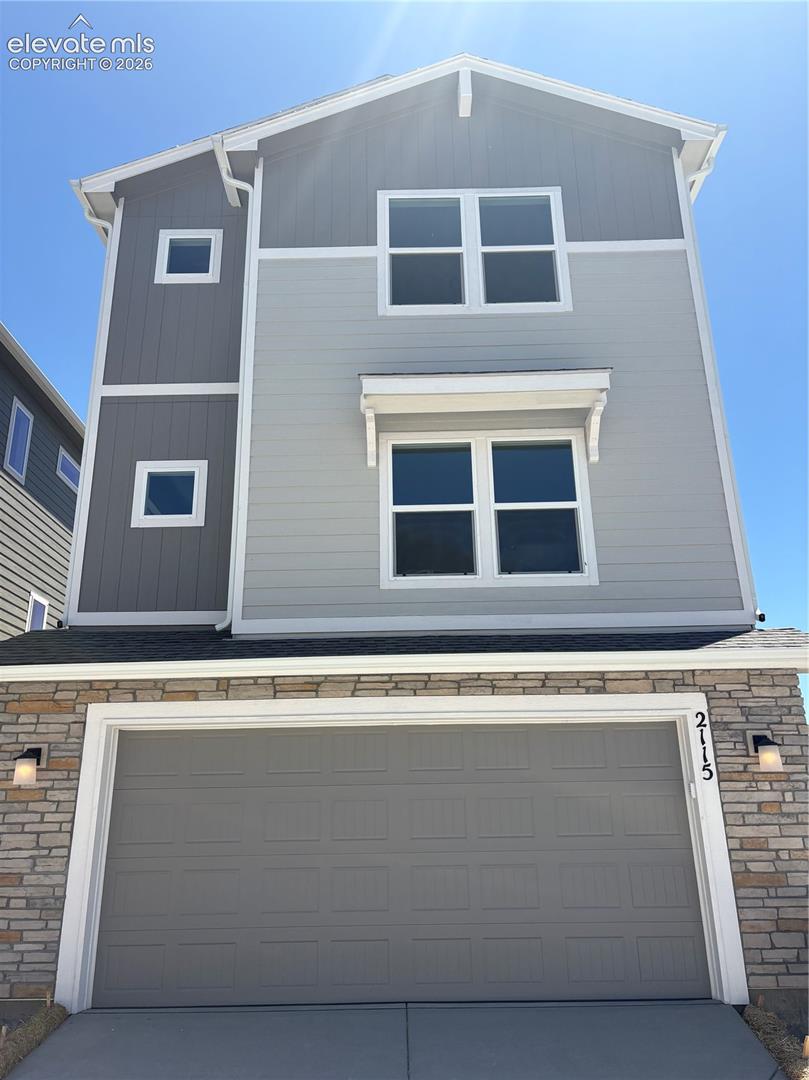 2115 Zipline Vw, Colorado Springs, CO 80910