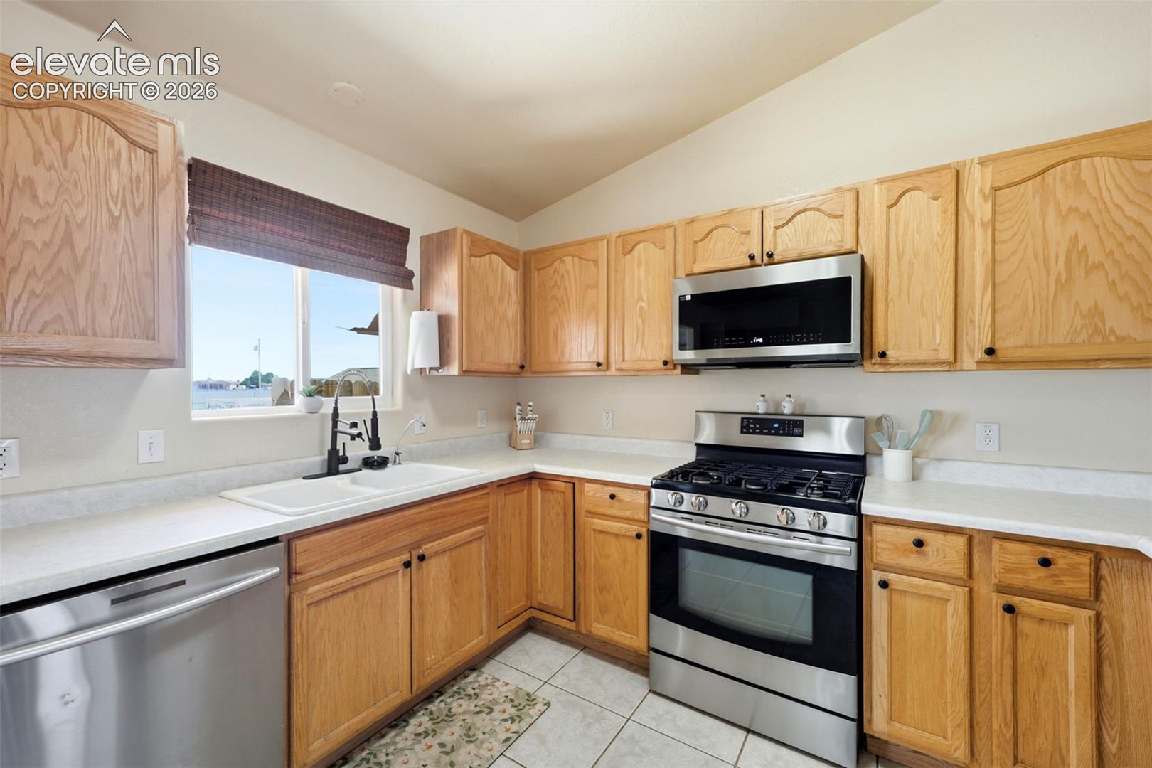 Photo 11 of 1218 E Onizuka Lane, Pueblo West