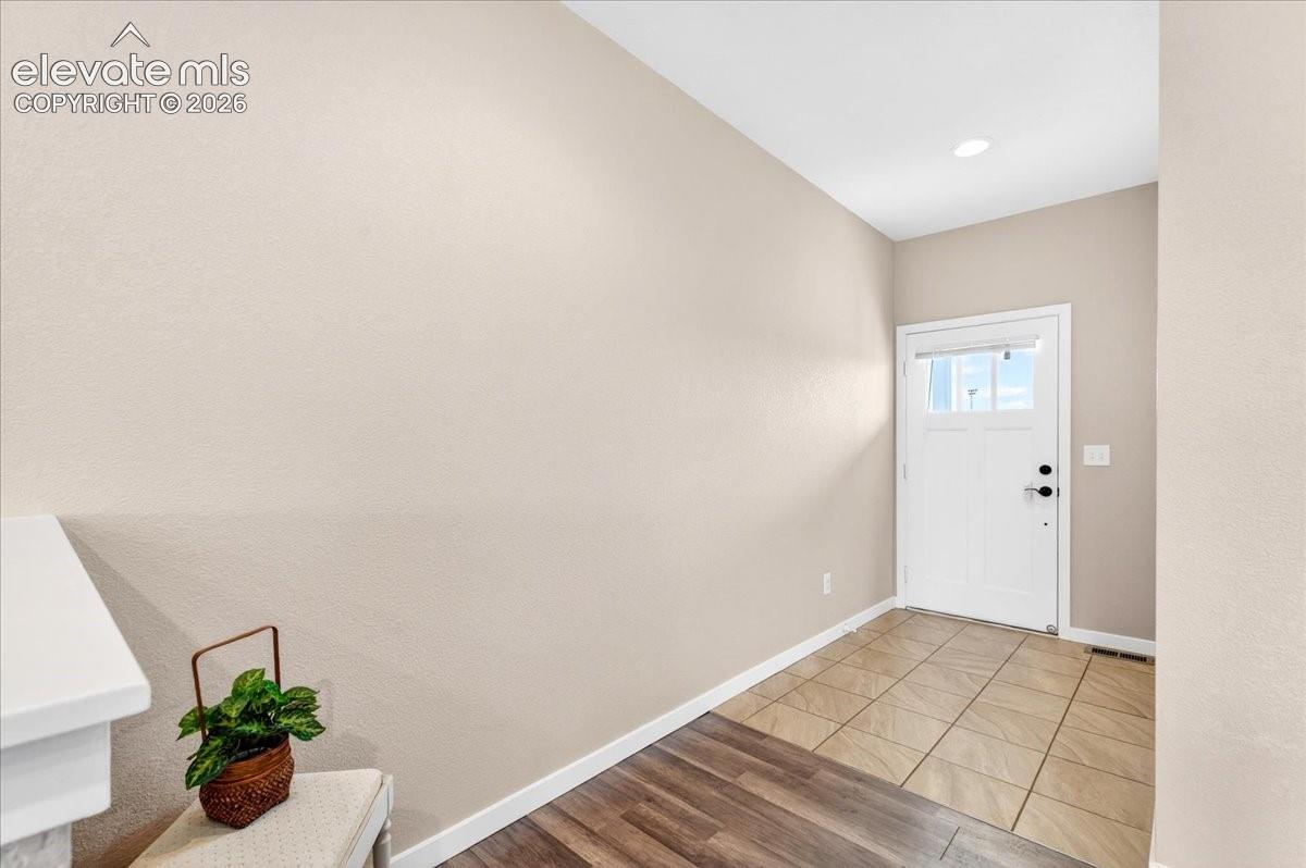 48 S 4th Ave, Deer Trail, CO 80105