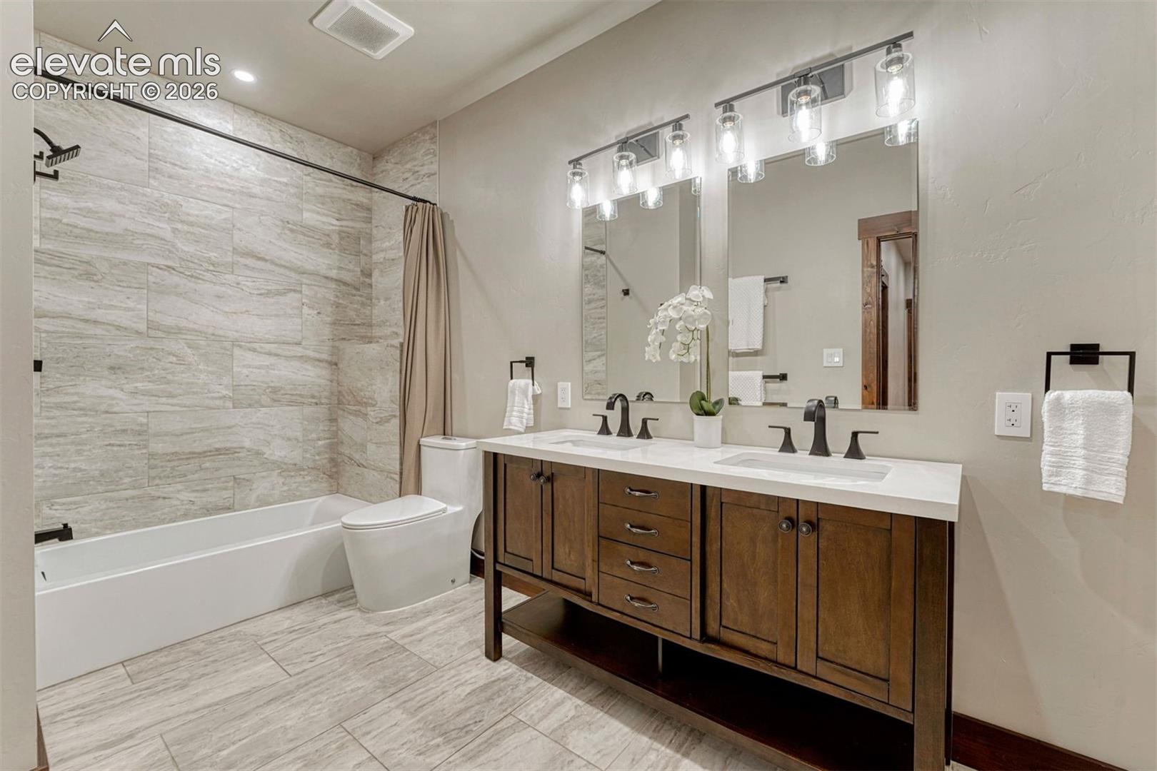 Neutral Timeless Finishes 