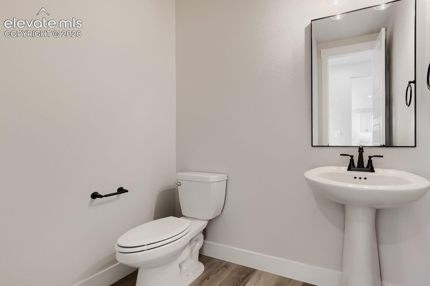 Photo 11 of 8135 Pennydale Drive, Colorado Springs