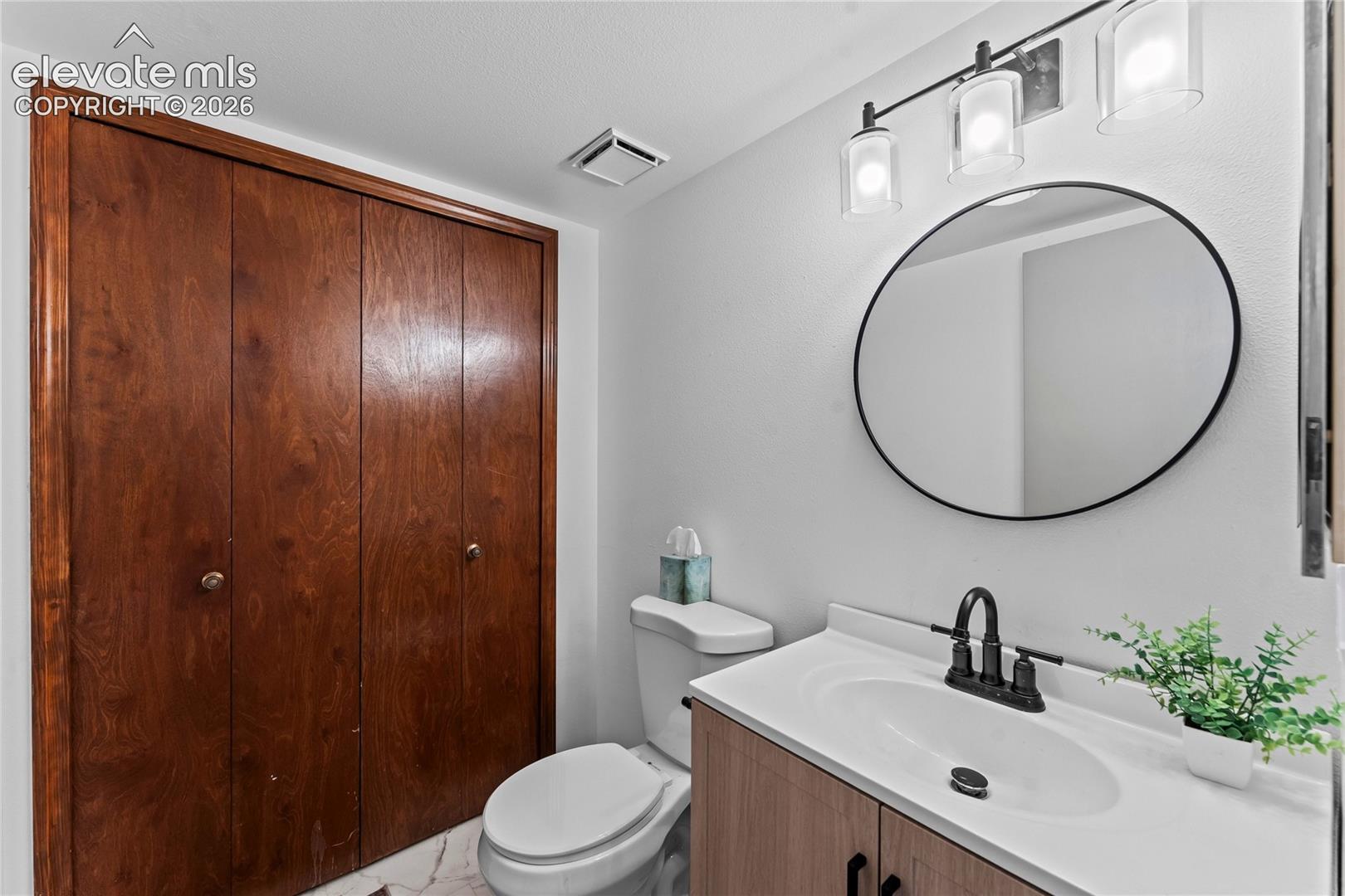 Photo 11 of 5870 Pemberton Way, Colorado Springs