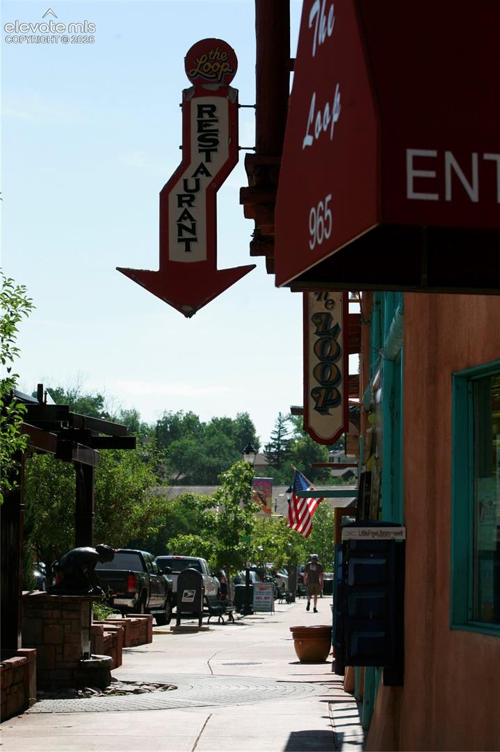 129 Ruxton Ave, Manitou Springs, CO 80829