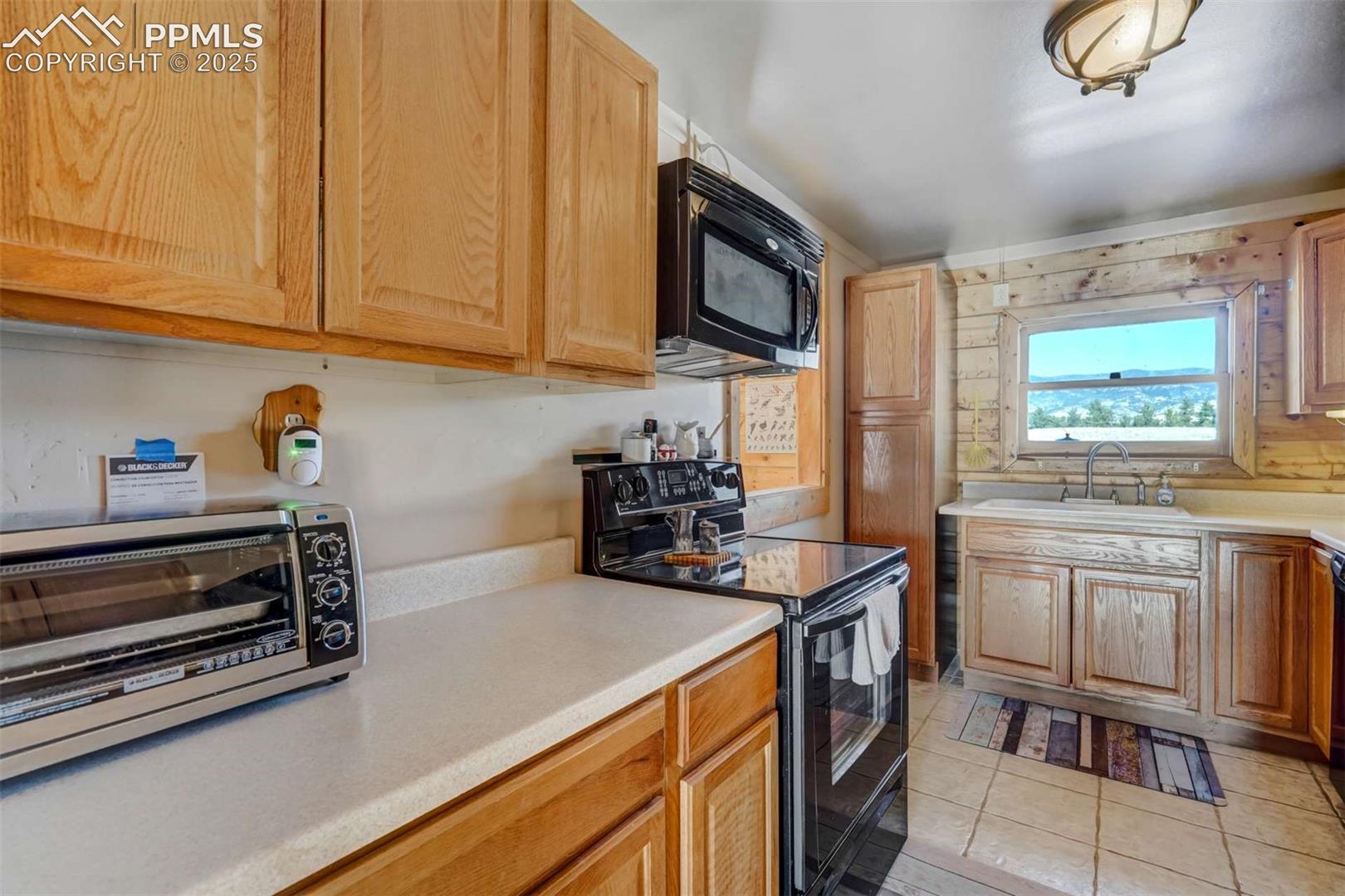 Photo 13 of 994 Deer Lane, Guffey