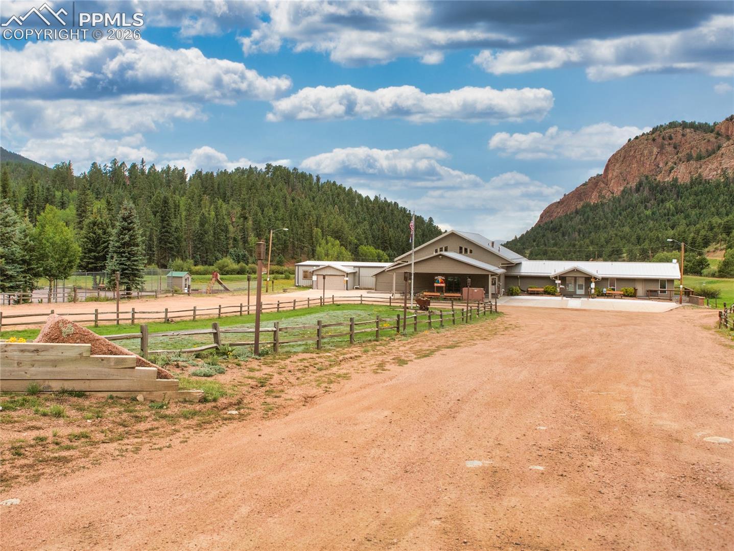 Cripple Creek Mountain Estates Community Building