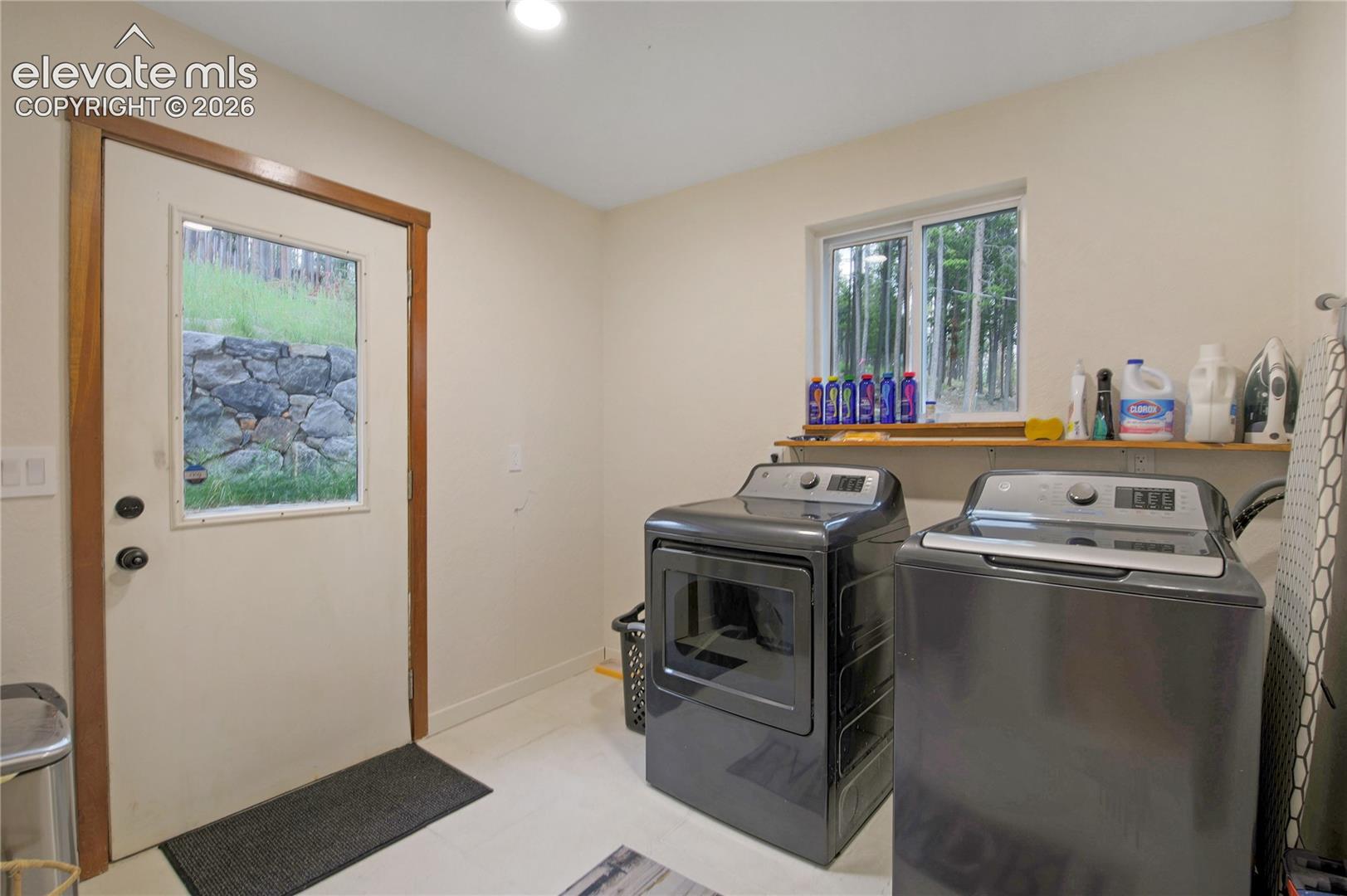 Photo 23 of 46 Apache Road, Evergreen