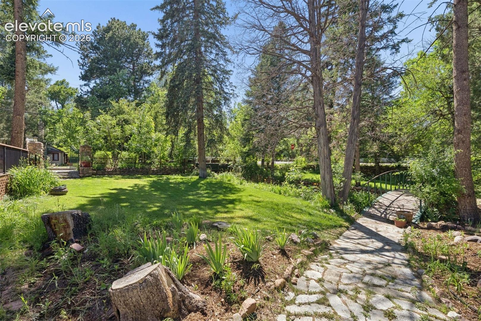 Photo 9 of 1515 W Cheyenne Road, Colorado Springs
