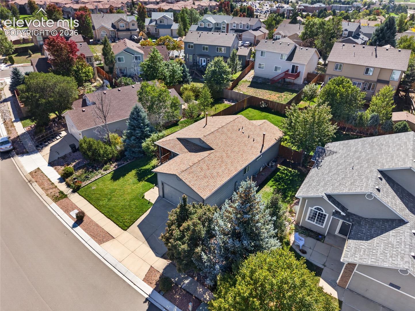 District 11 schools, no HOA, and no covenants