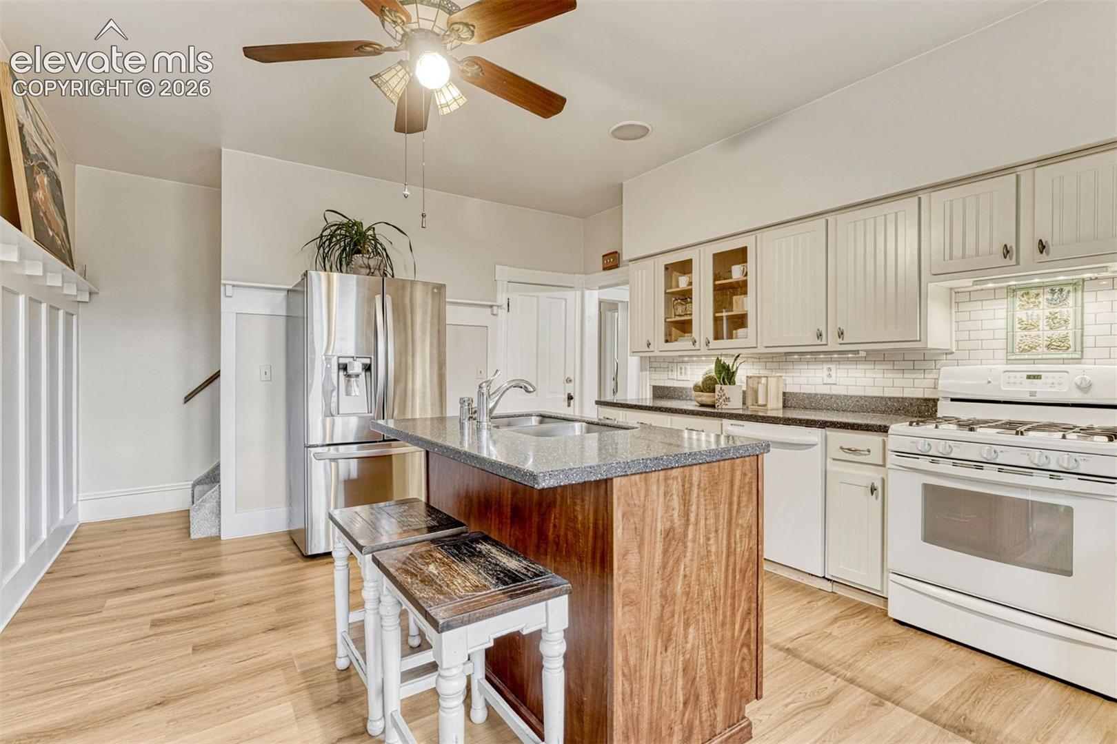 Photo 17 of 728 W Kiowa Street, Colorado Springs