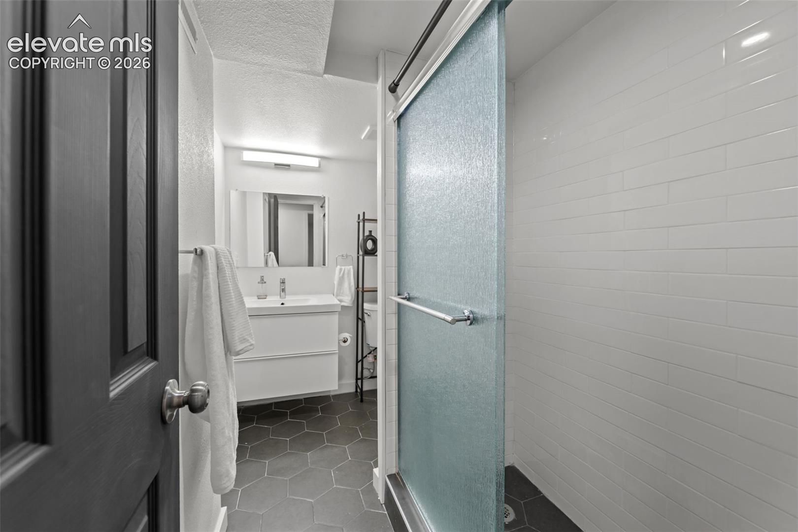 Photo 20 of 503 Loomis Avenue, Colorado Springs