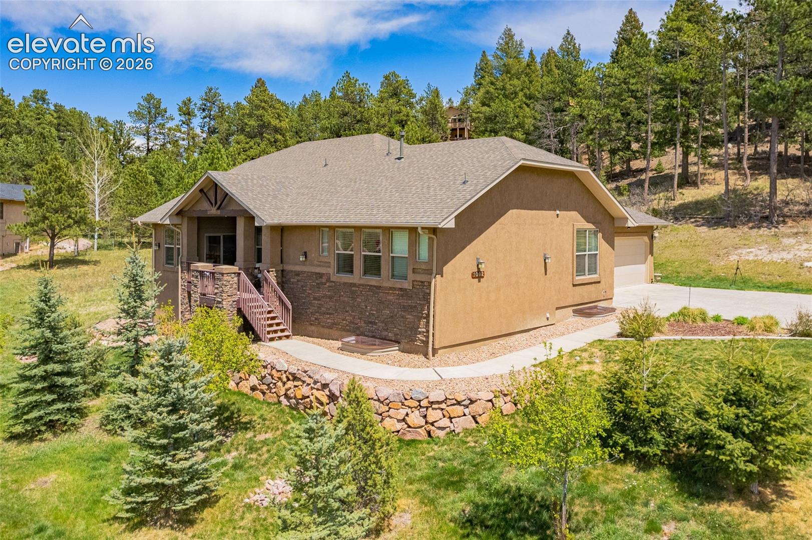 1092 Greenland Forest Dr, Monument, CO 80132