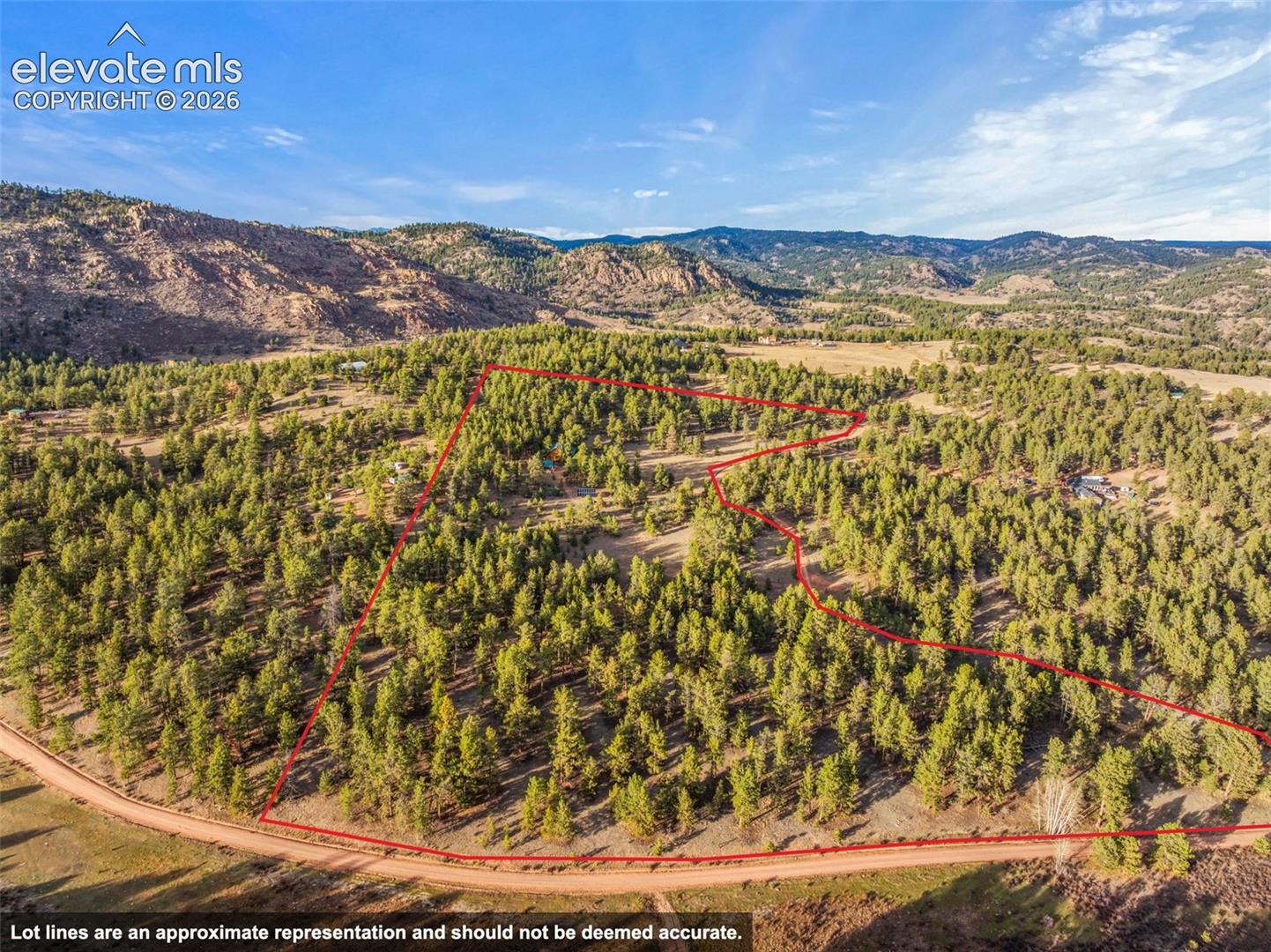 Property Lines are Approximate and not a survey