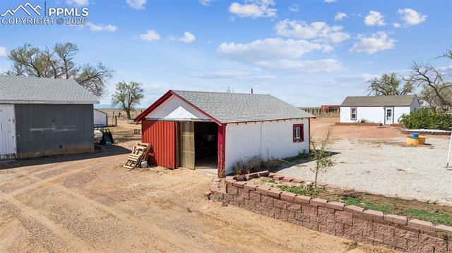 Adobe Shed
