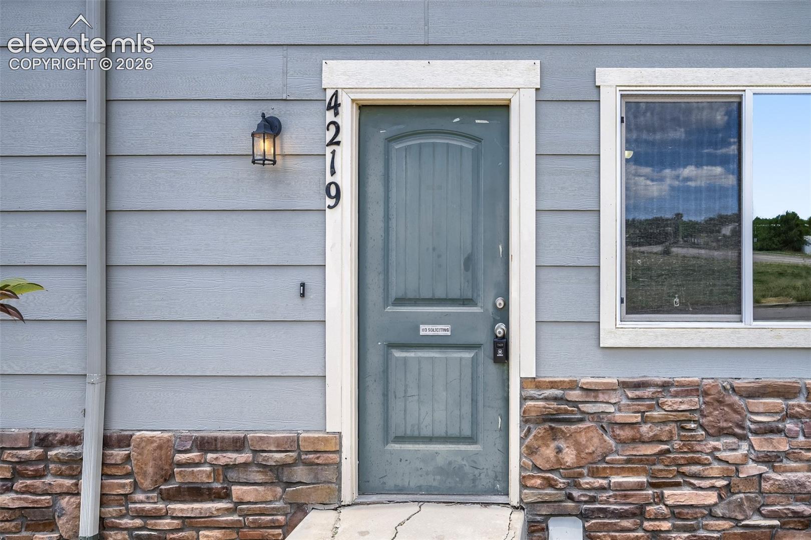 4219 Perryville Point, Colorado Springs, CO 80911