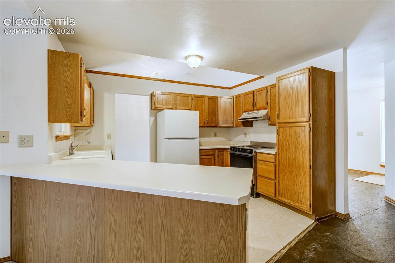 Photo 11 of 2170 Heatherdale Drive, Colorado Springs