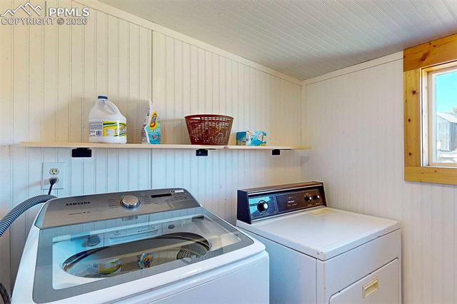Photo 11 of 10589 County Road 102, Guffey