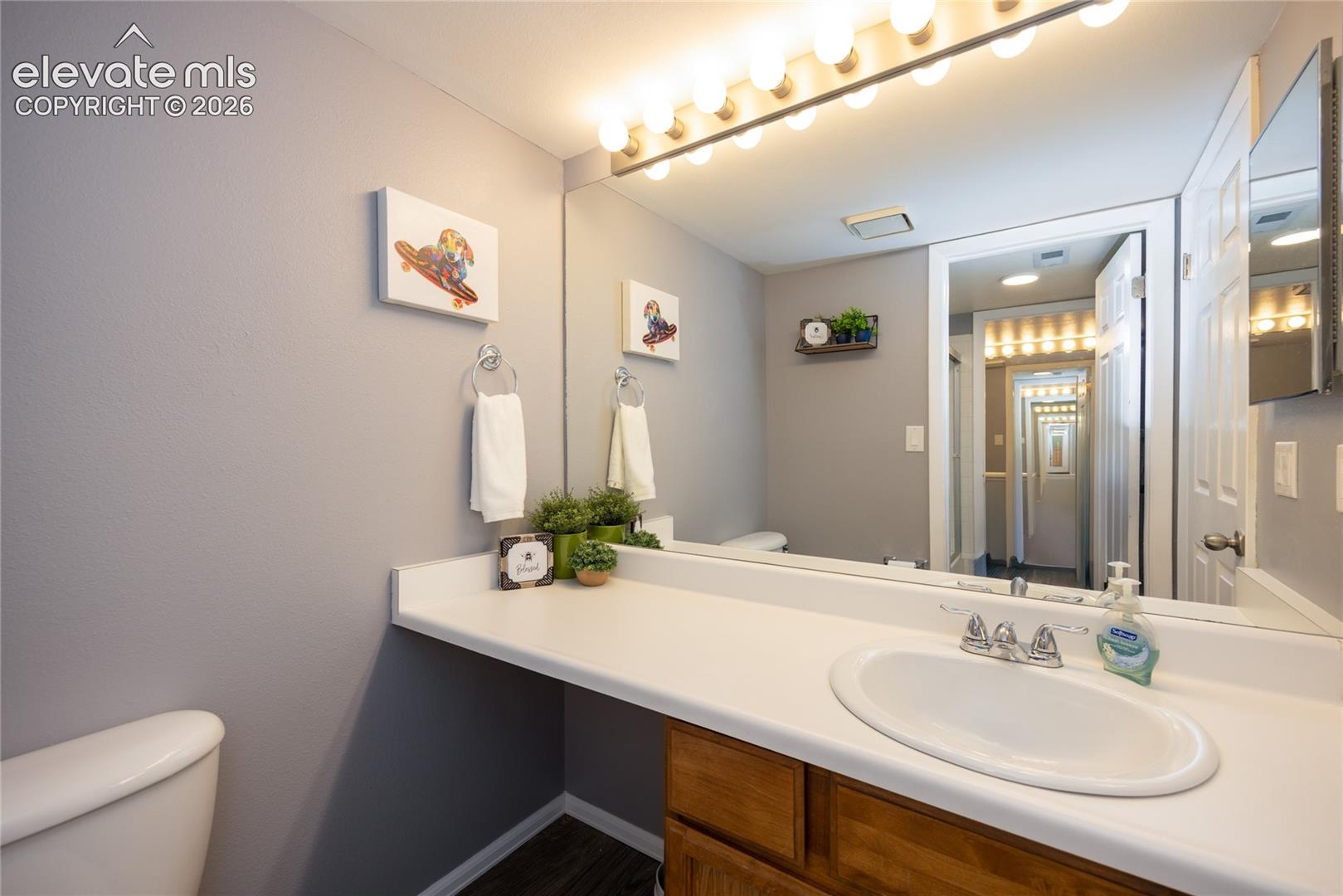 Guest Bathroom shares the Shower/Tub room with the Primary Bathroom.