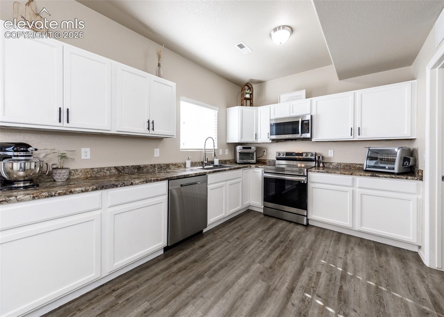 Photo 14 of 9766 Desert Lily Circle, Colorado Springs