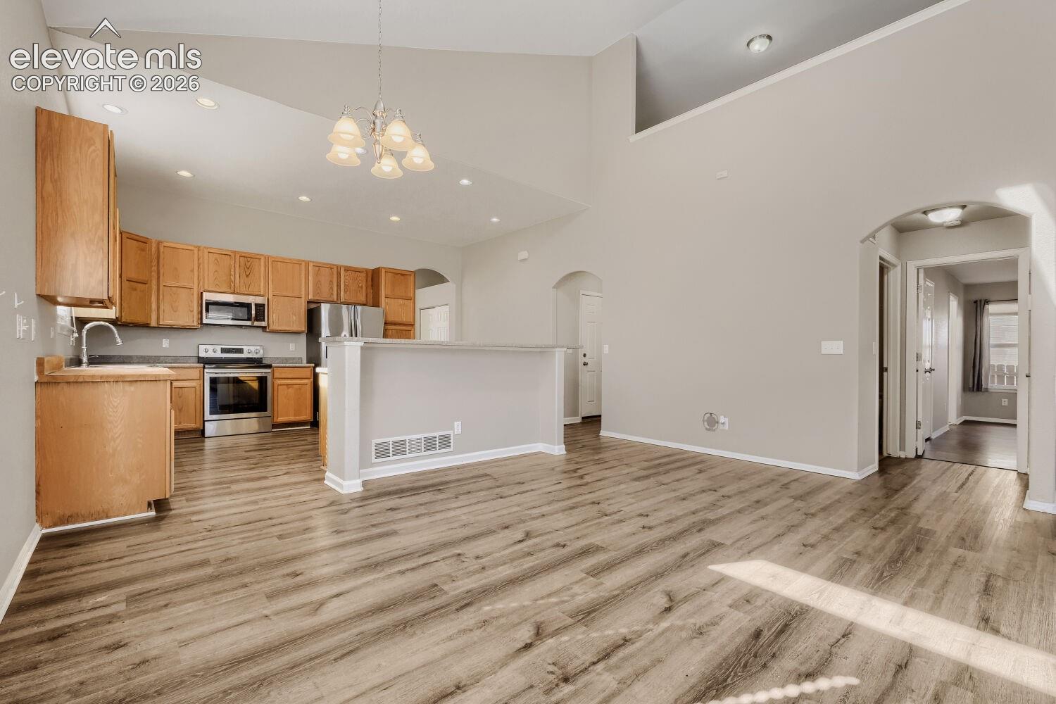 Photo 10 of 9256 Portmarnock Court, Peyton