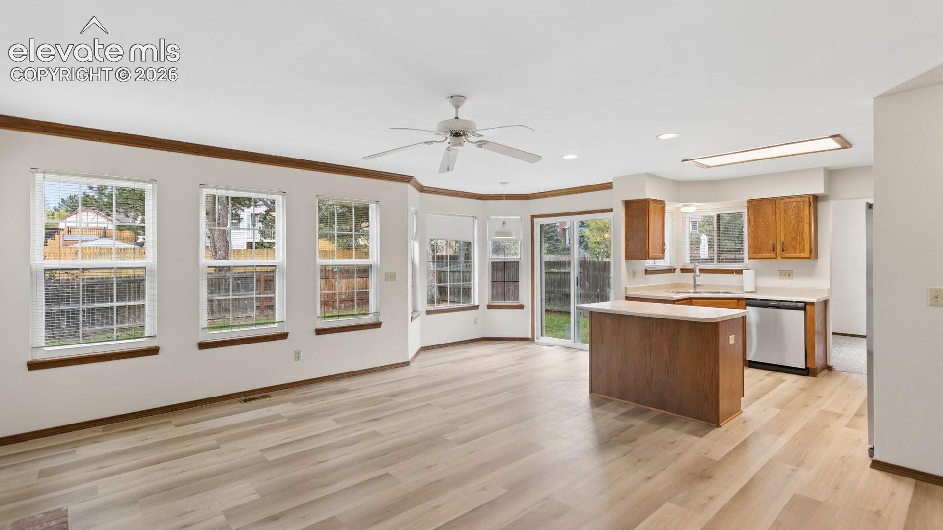 Photo 8 of 8335 Ilex Drive, Colorado Springs