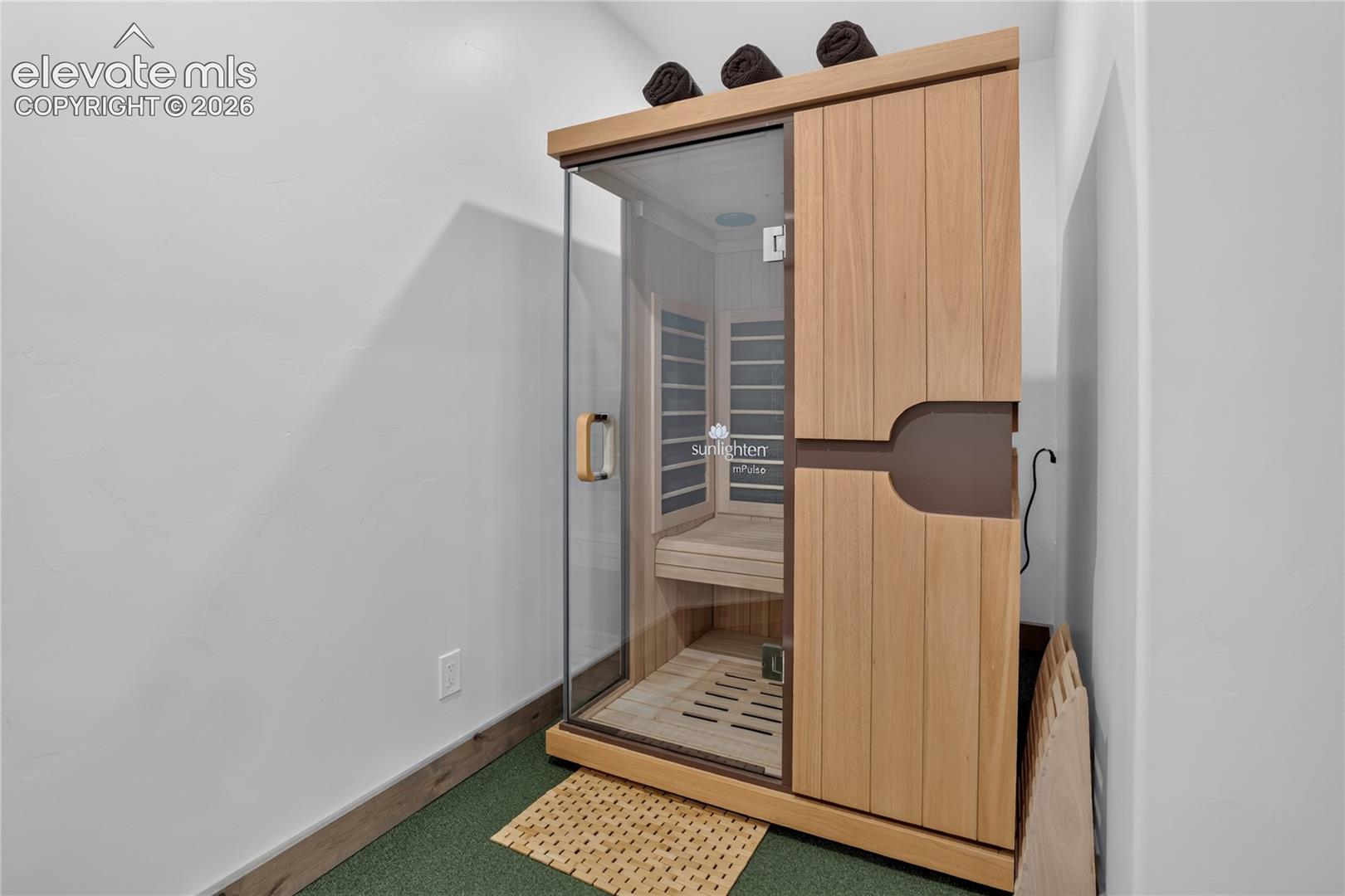 Infrared & red light sauna