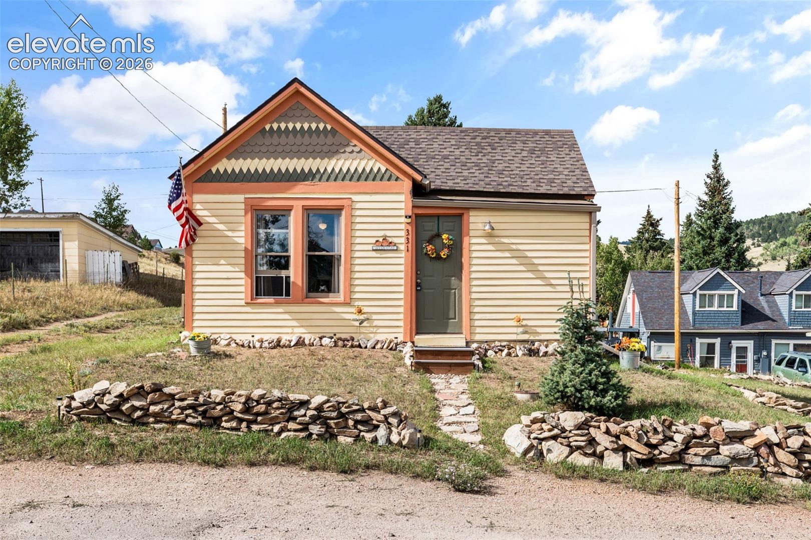 Photo 3 of 331 E Golden Avenue, Cripple Creek