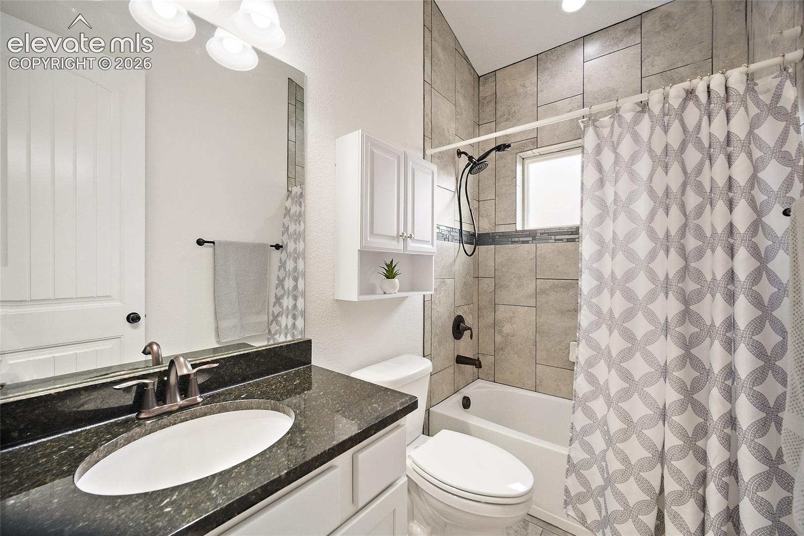 Full bathroom on main level