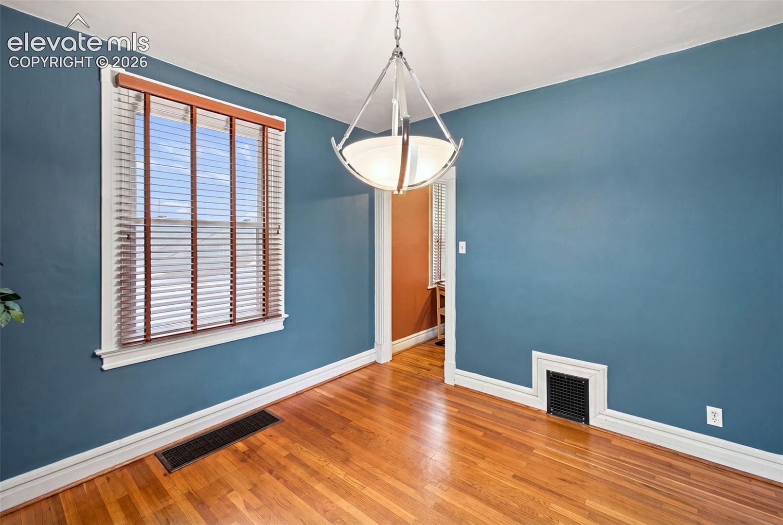 Photo 10 of 421 E Caramillo Street, Colorado Springs