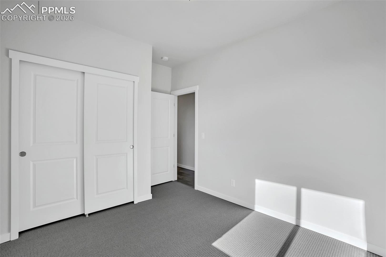 Upper level unit