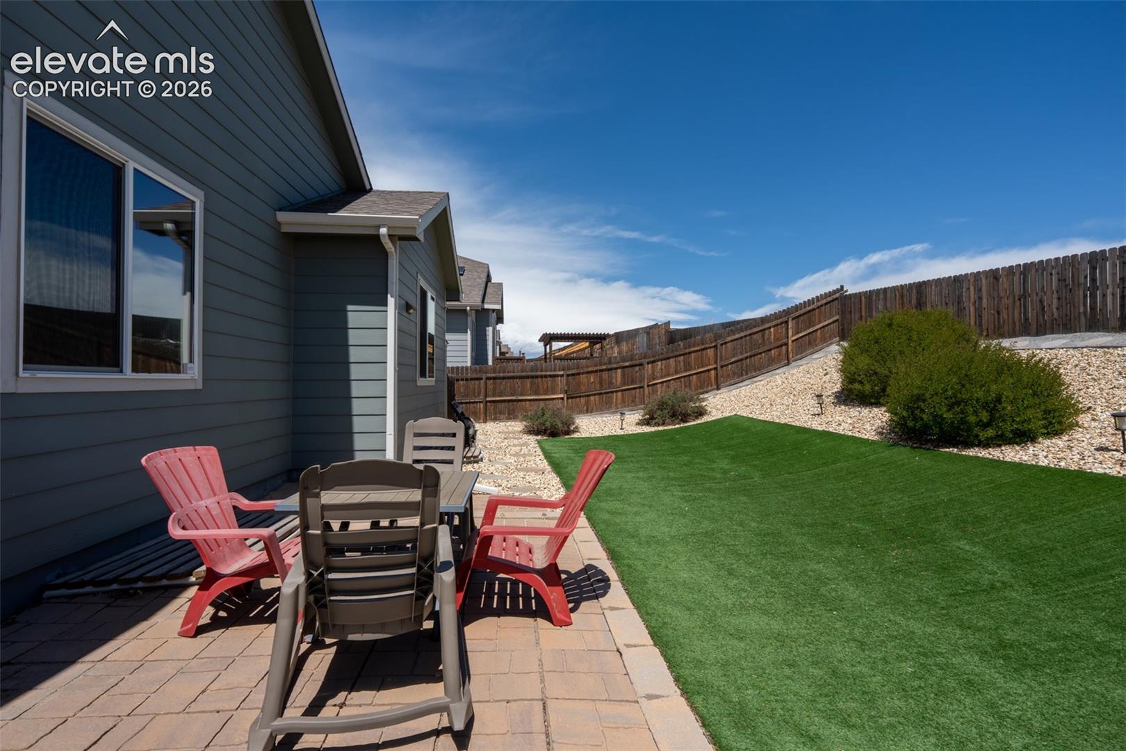 Patio/out door
