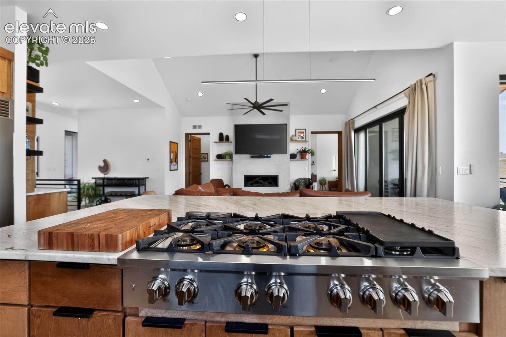 Photo 9 of 11865 Alamar Way, Colorado Springs