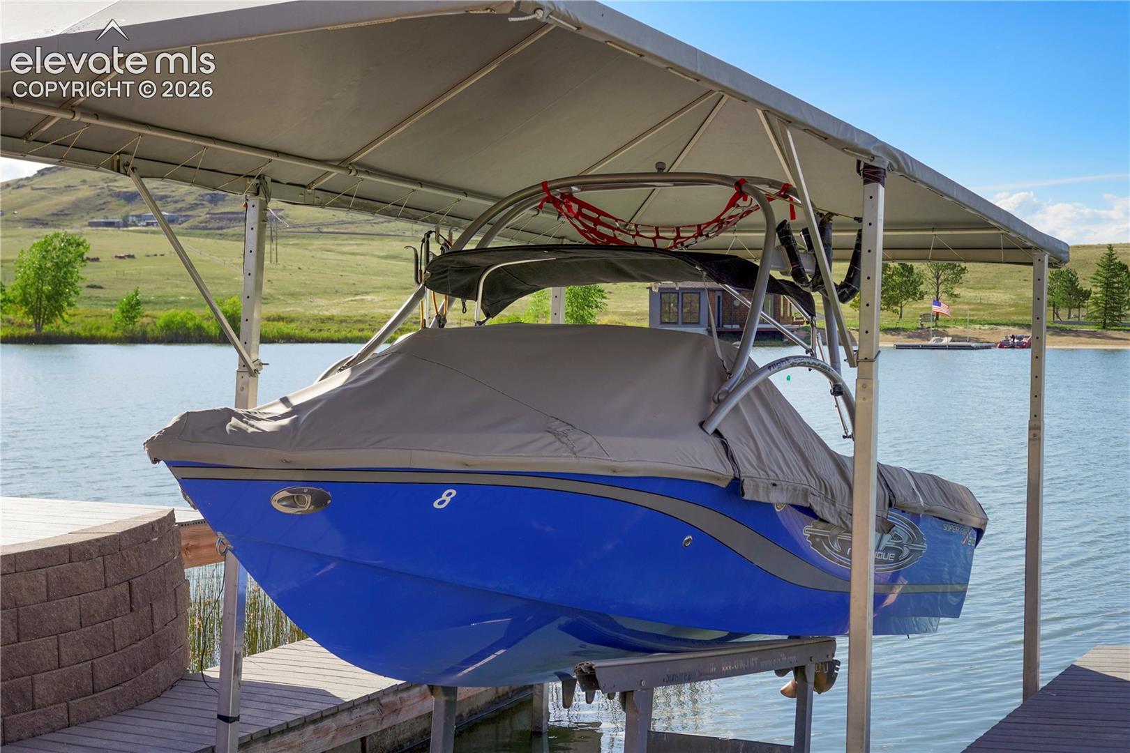 SunStream Sun Lift covered boat lift