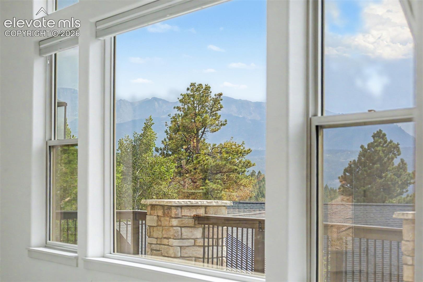 Photo 7 of 1015 Locklin Way, Woodland Park