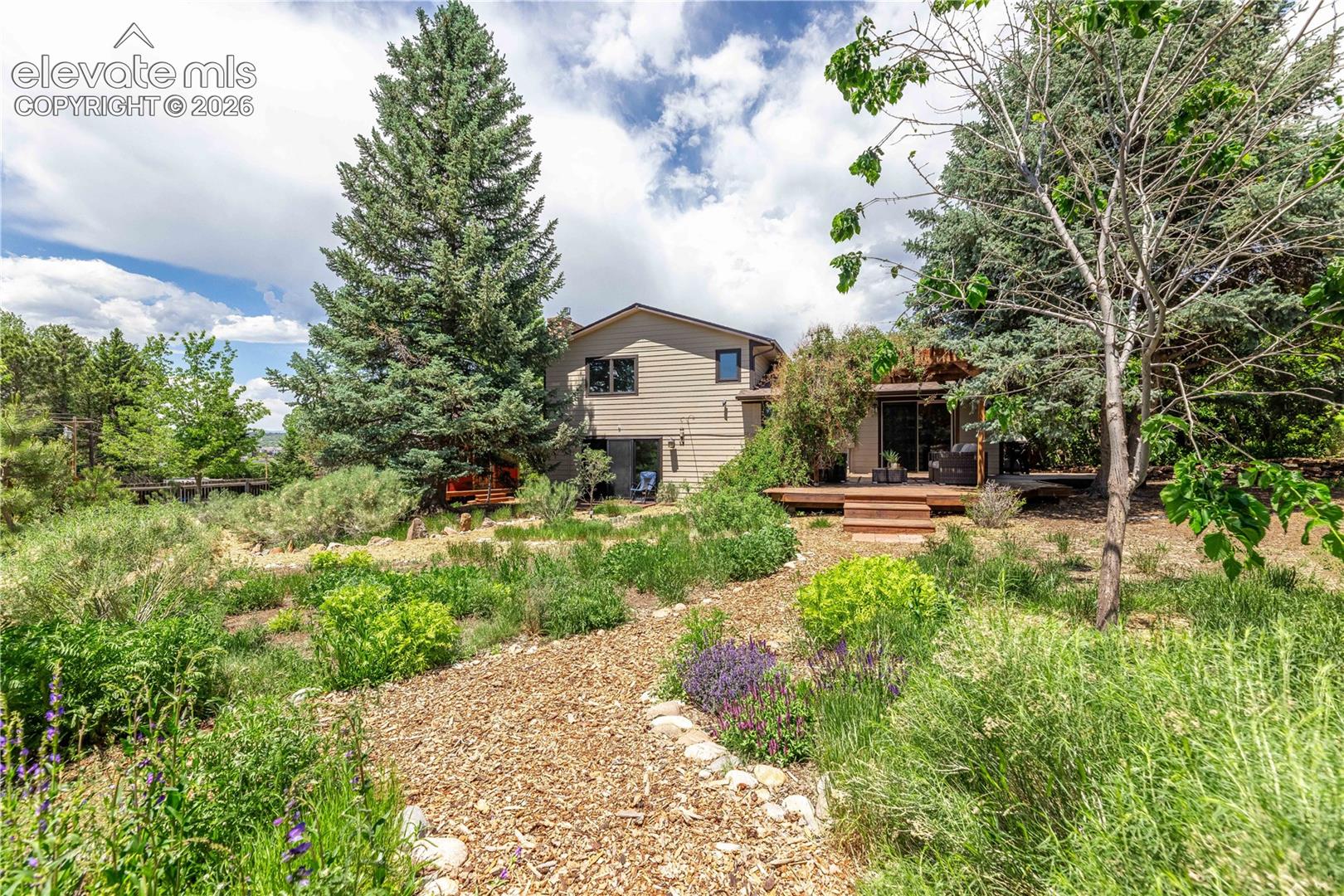 208 Elm Ct, Castle Rock, CO 80104