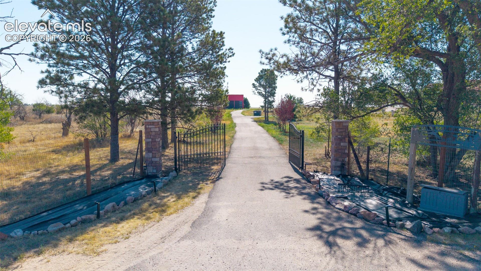 Photo 50 of 8450 S Edison Road, Yoder