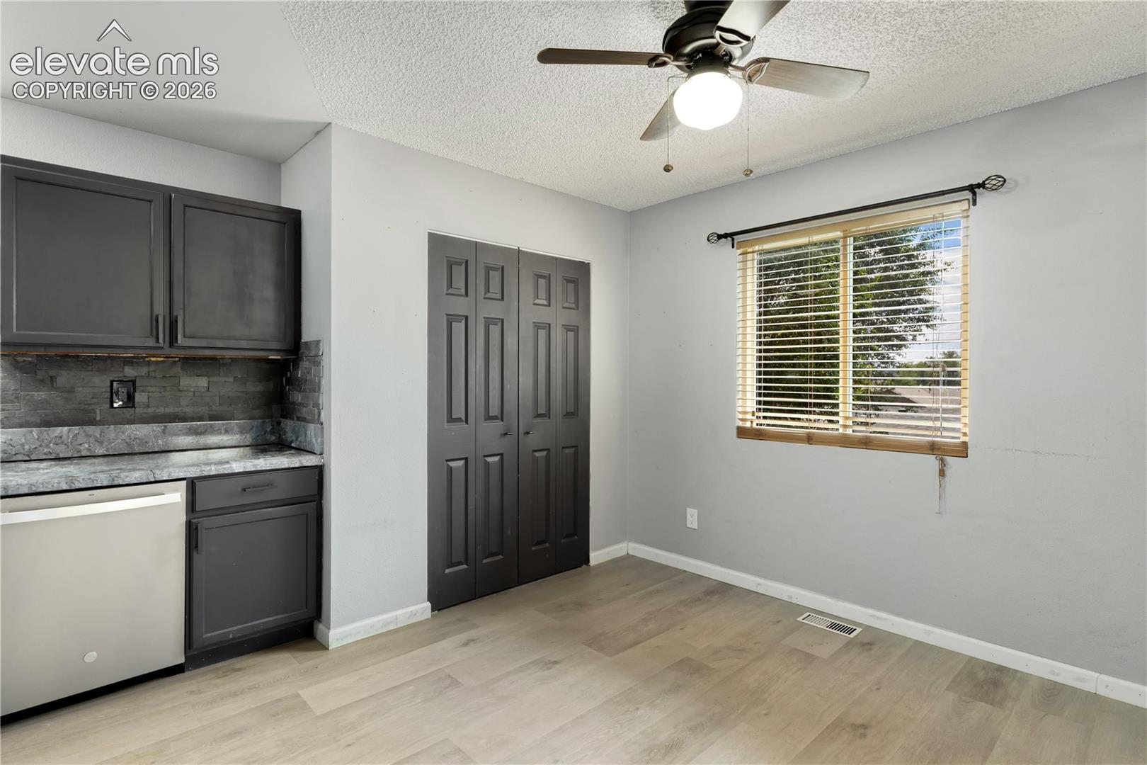 Photo 6 of 4610 Hennings Drive, Colorado Springs