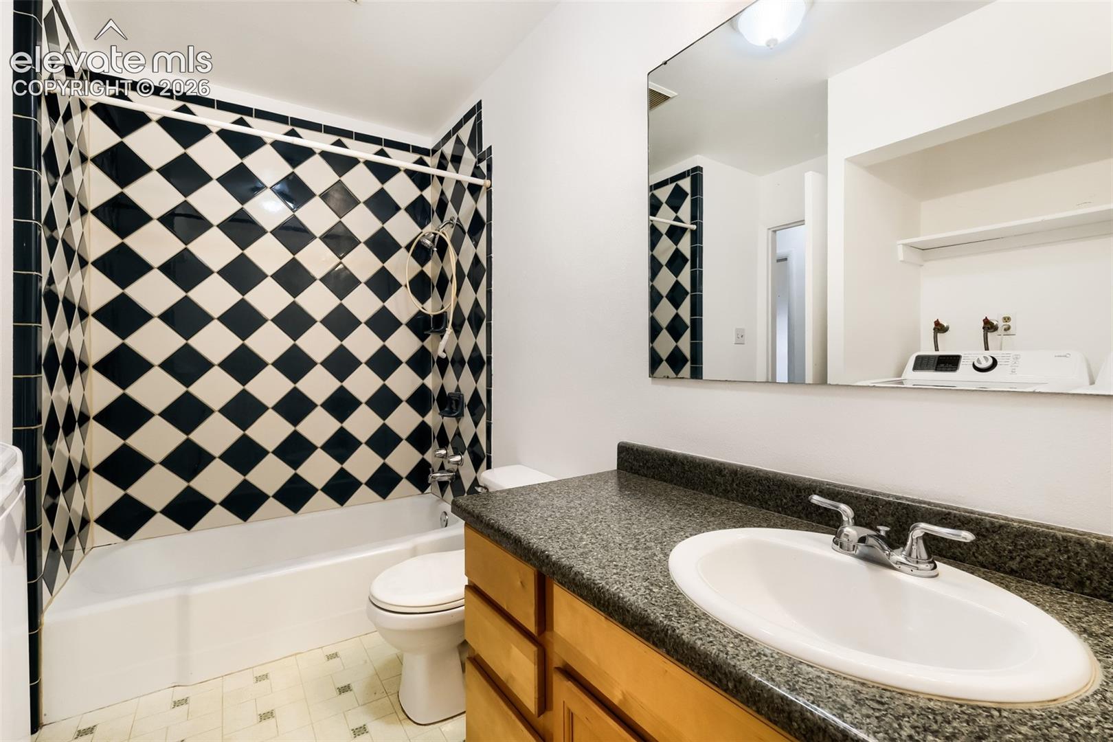 Photo 10 of 1100 Rosemont Drive, Colorado Springs