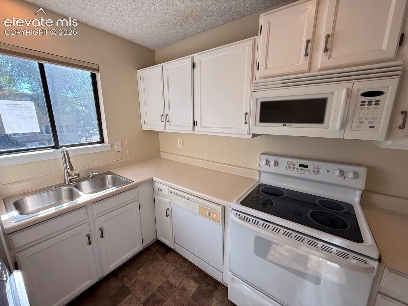 Photo 7 of 1506 Crestone Avenue #C, Colorado Springs