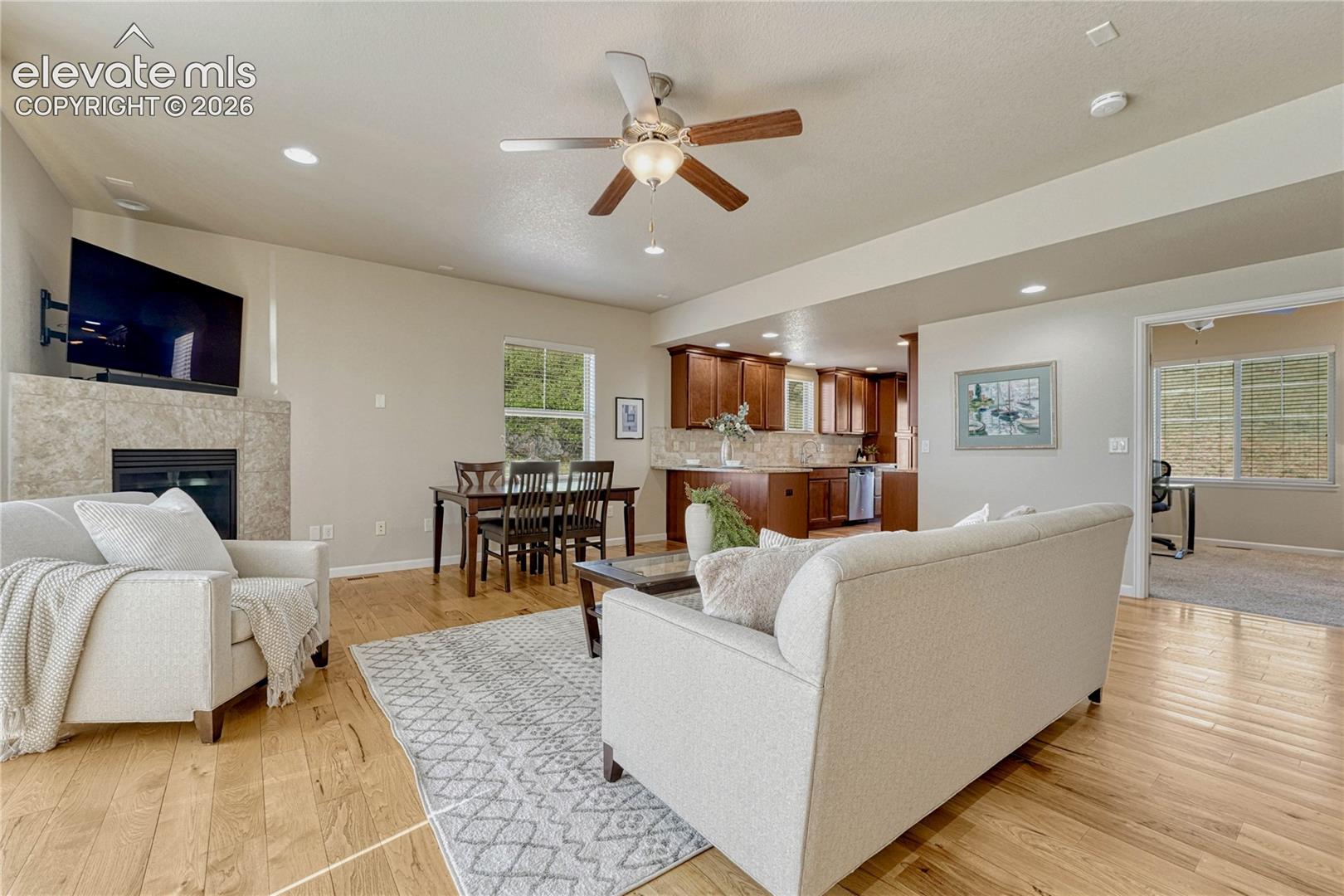 5968 Canyon Reserve Hts, Colorado Springs, CO 80919