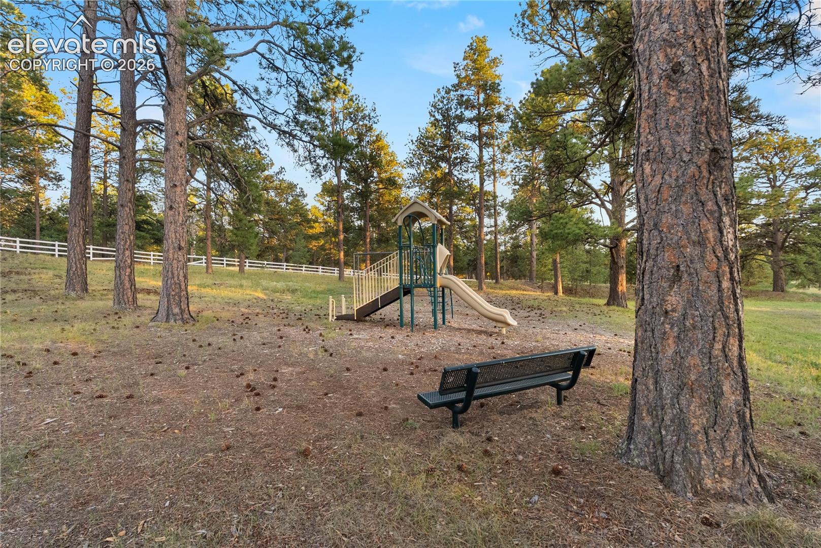 Cummunity playground