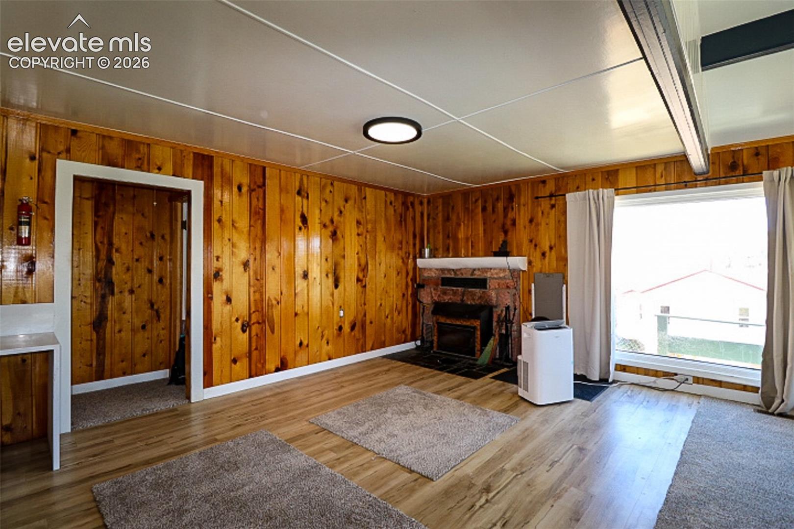 Photo 8 of 731 Midland Court, Lake George