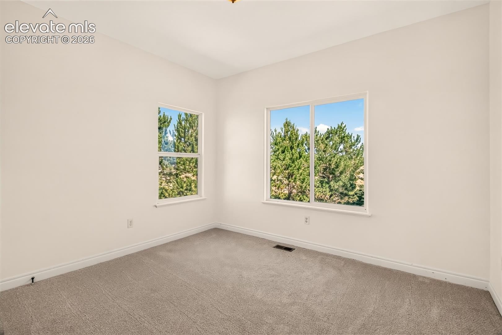 Main Level Guest Bedroom