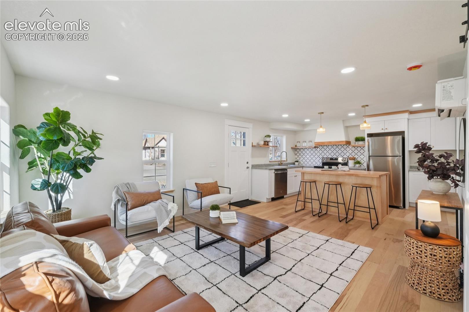 Photo 8 of 415 E Yampa Street, Colorado Springs