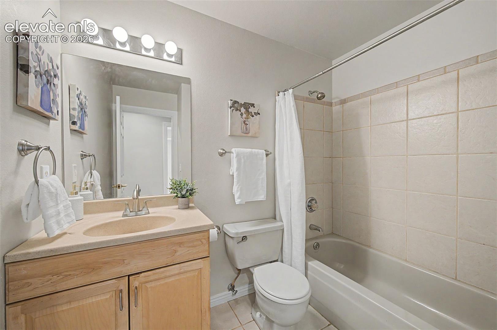 Photo 14 of 3760 Catalpa Drive, Colorado Springs