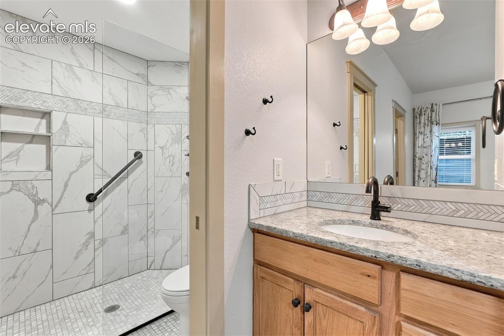 Private Junior ensuite bathroom