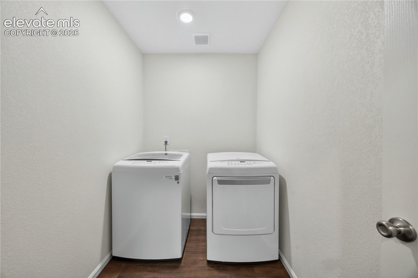 Upstairs laundry!