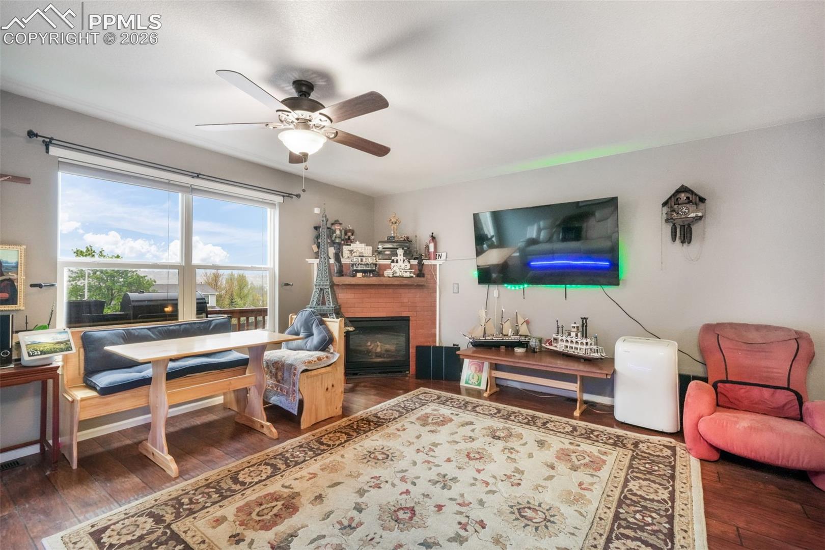 Photo 7 of 3131 Hearthridge Circle, Colorado Springs