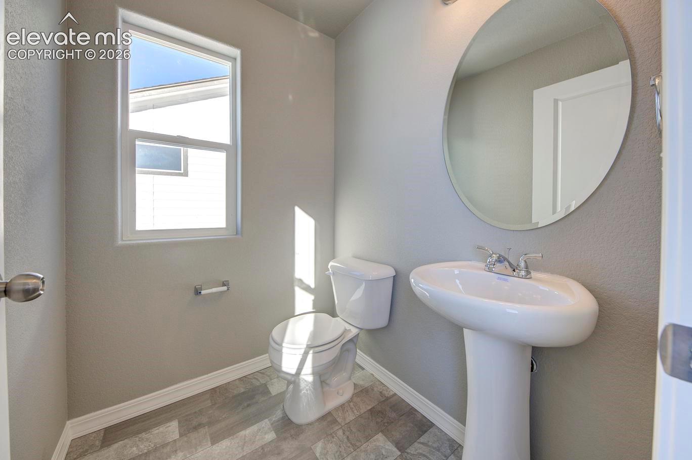 1859 Wildland Hts, Colorado Springs, CO 80910