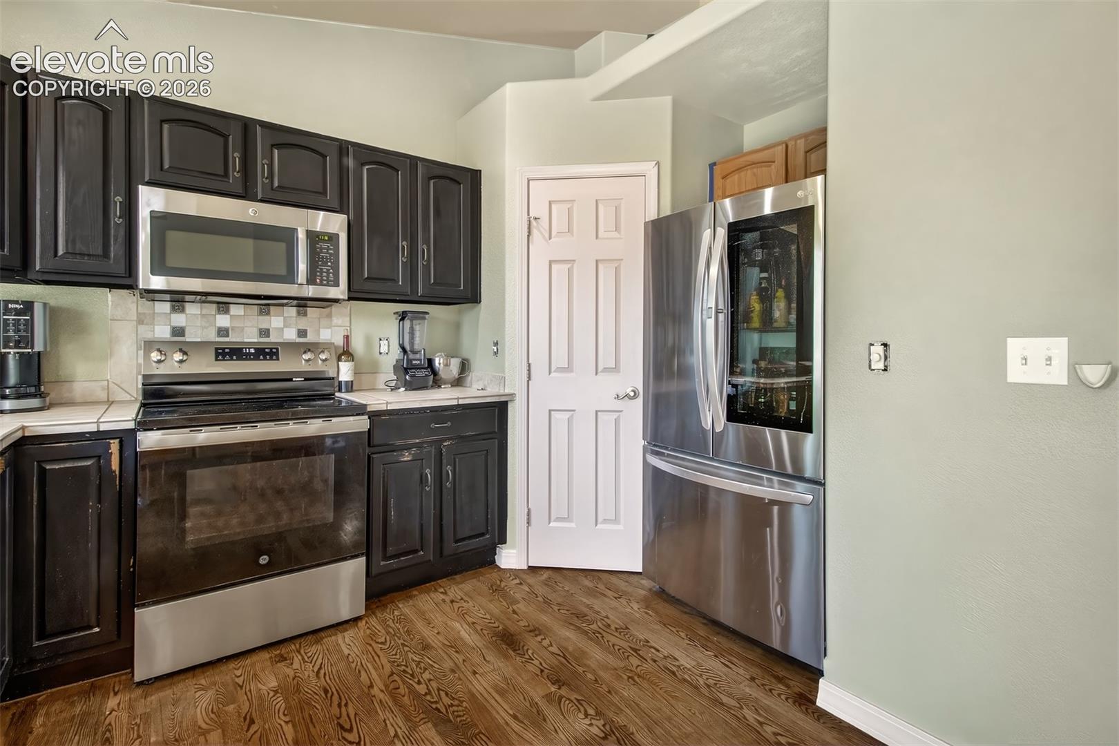 Photo 9 of 7358 Maybeck View, Peyton